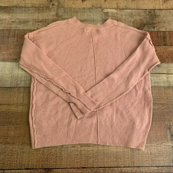 Ruby Moon womens size medium pink crew neck pullover sweater - Picture 8 of 8